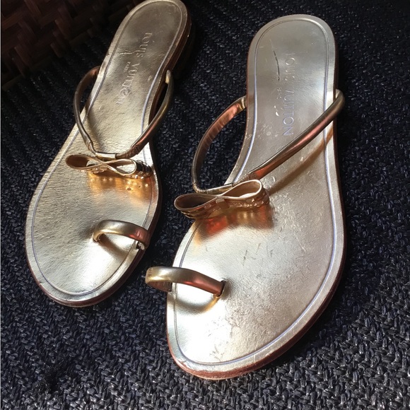 Louis Vuitton Gold Bow Sandals size 37 - Picture 12 of 15